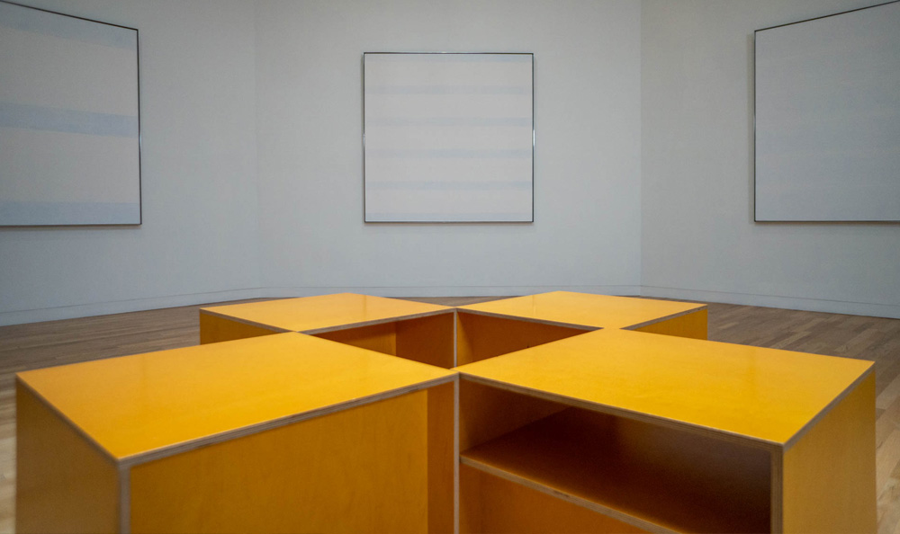 the square seating of the Agnes Martin gallery